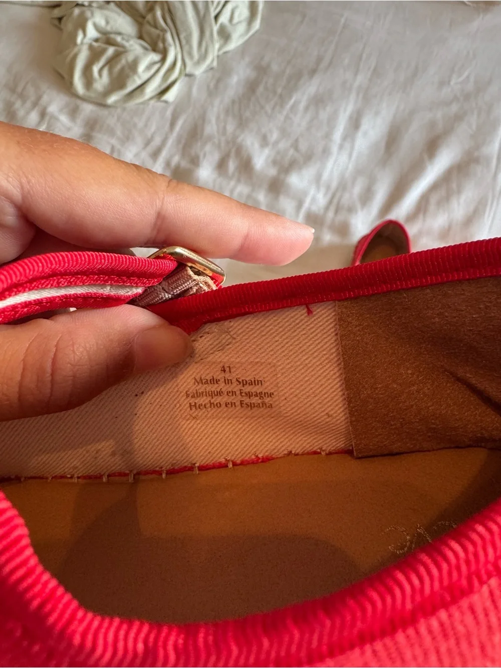 Mauve never worn